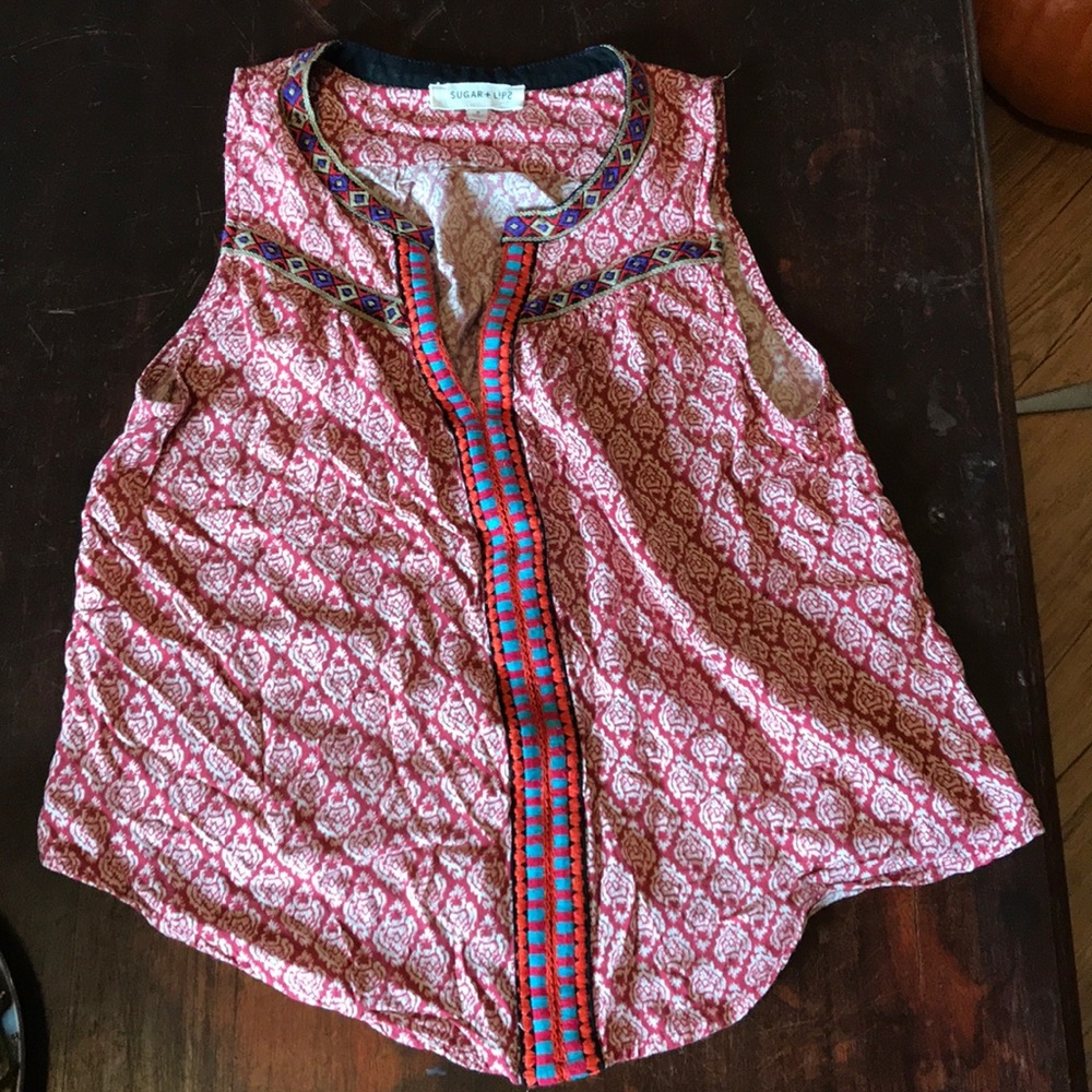 Sugar + lips top small